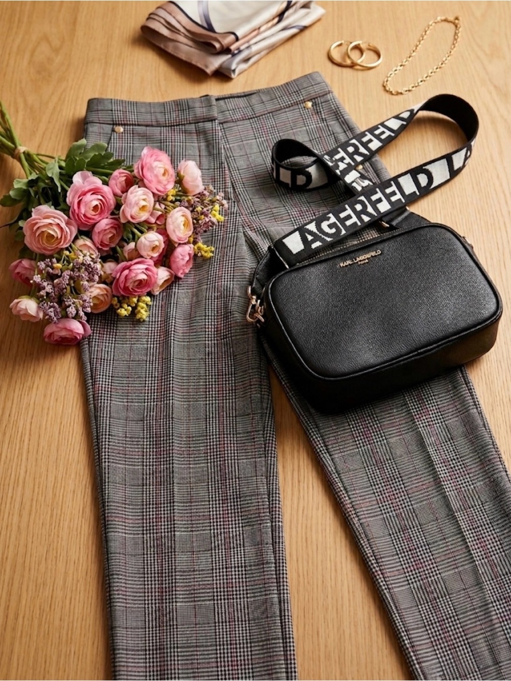 BEAUTIFUL ANNE KLEIN GRAY PLAID DRESS PANTS